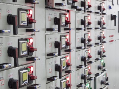 廣電配電室應(yīng)該選擇什么氣體滅火系統(tǒng)？