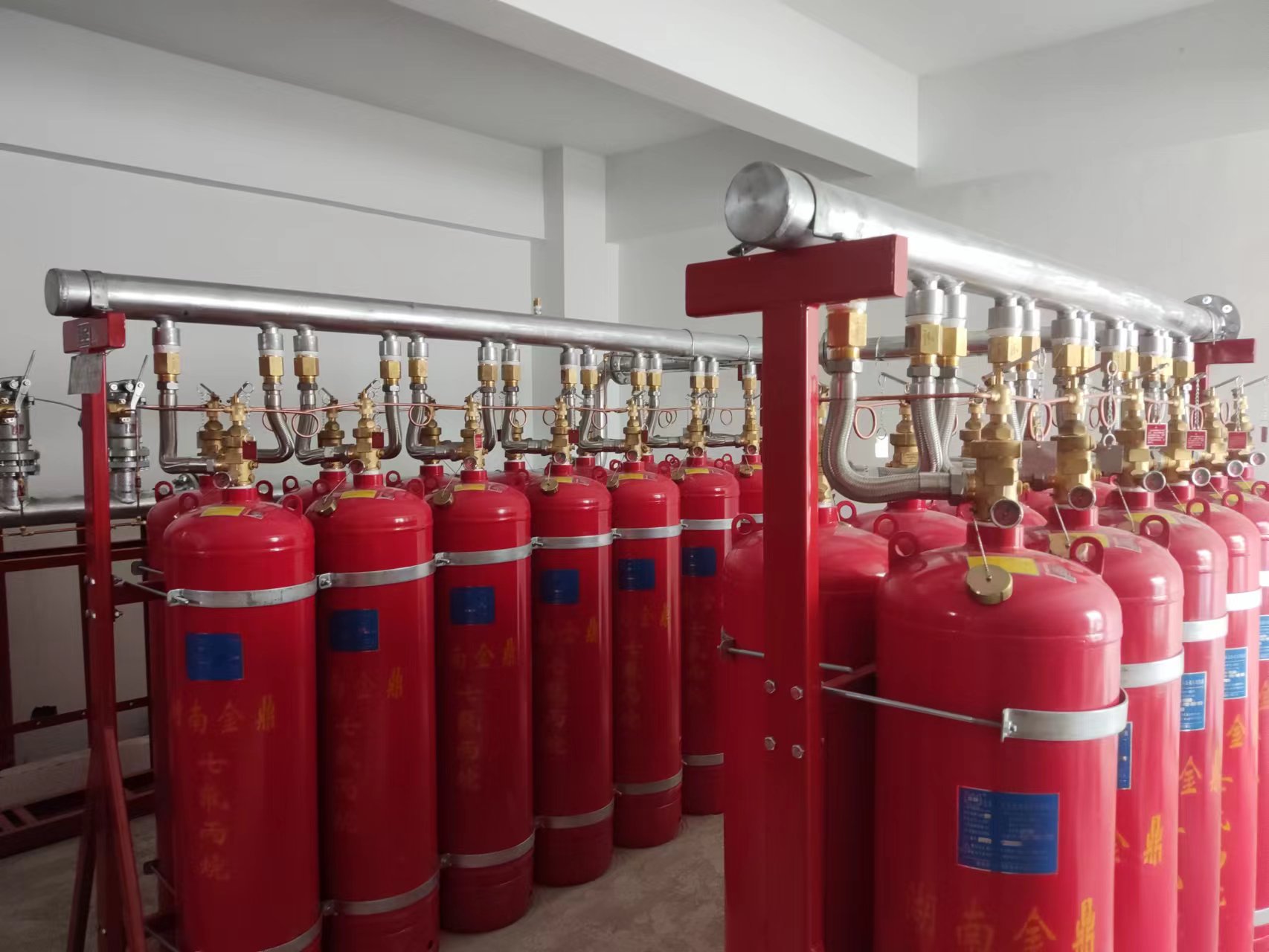 65年廠家告訴你，配電房氣體滅火系統(tǒng)驗(yàn)收要檢查哪些方面？